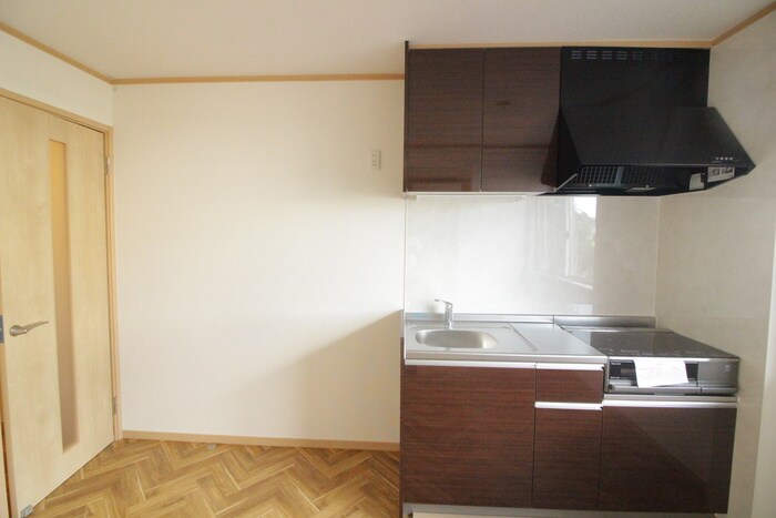 メリディアン国見壱番館の物件内観写真