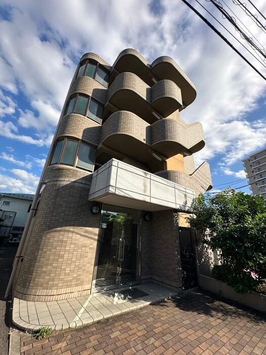 ＨＥＲ´Ｓ銀杏町の物件外観写真