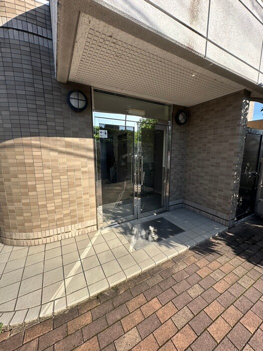 ＨＥＲ´Ｓ銀杏町の物件外観写真