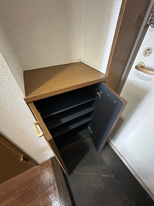 ＨＥＲ´Ｓ銀杏町の物件内観写真