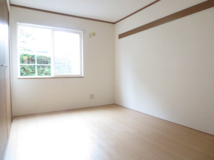 フィオ－レＤの物件内観写真