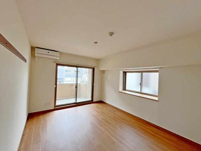 Ｍ　ＣＨＡＴＬＥＴの物件内観写真