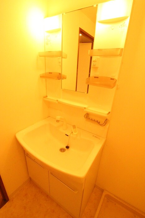 ダイアパレス泉崎(403)の物件内観写真