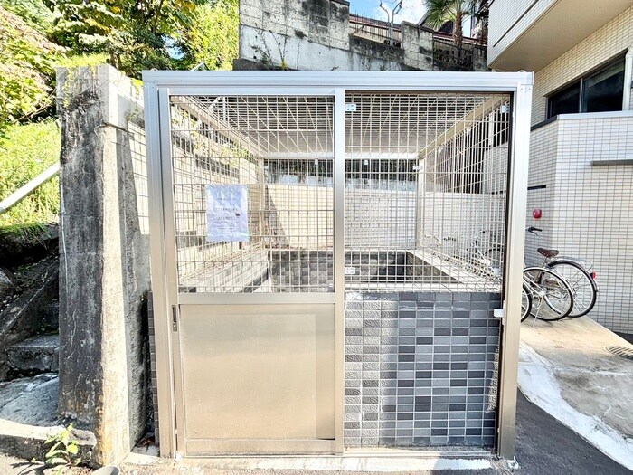 POTTERIEの物件外観写真