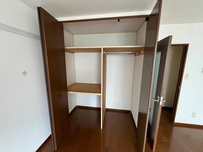 パインチグリスⅡＡの物件内観写真