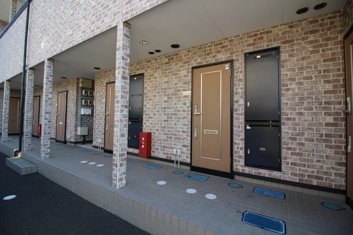 ビュ－ハイツ愛子Ｂの物件外観写真