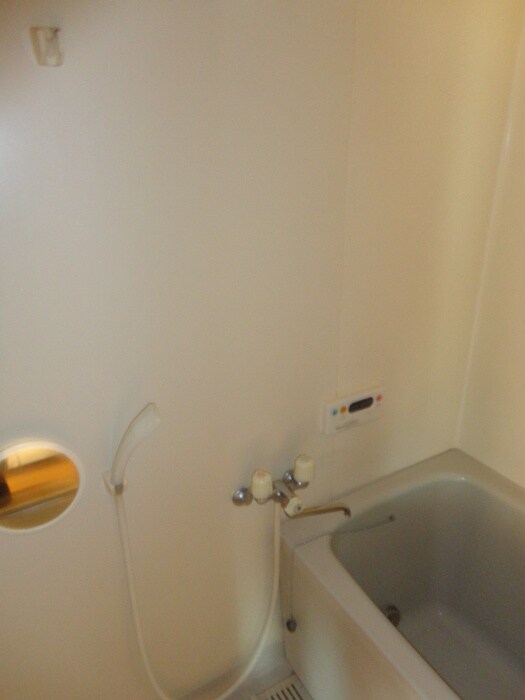 ビュ－ハイツ愛子Ｂの物件内観写真