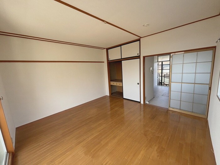 ハイランド西勝山の物件内観写真