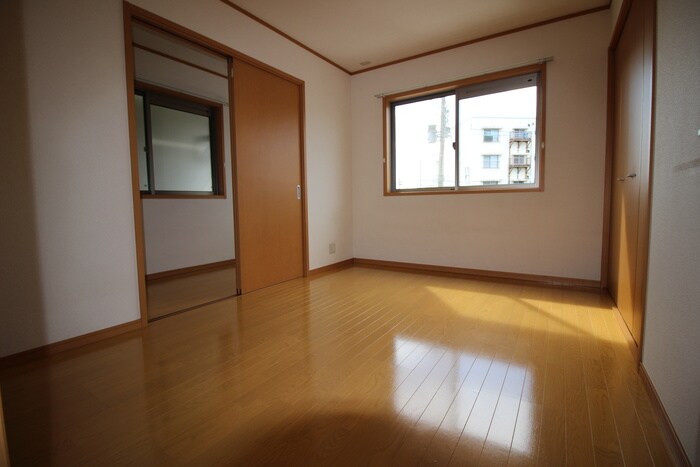 ランドスケ－プ水の森Ｂの物件内観写真