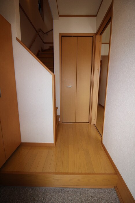 ランドスケ－プ水の森Ｂの物件内観写真