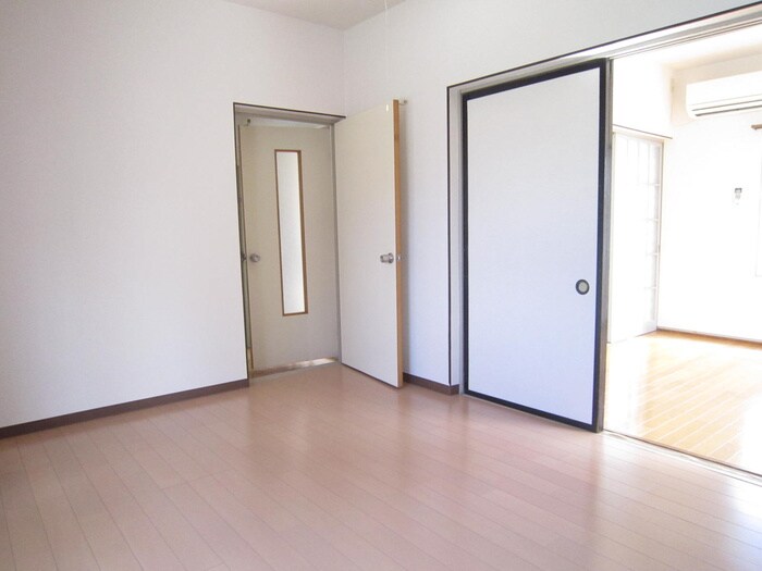 サンアロ－ズ名取の物件内観写真