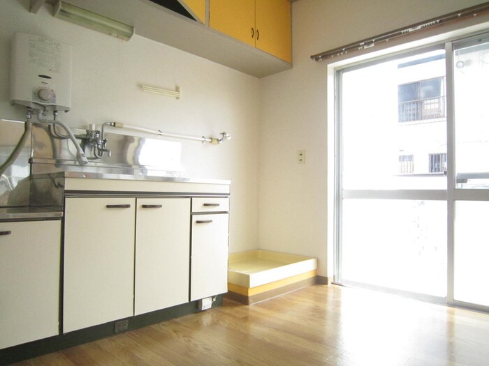 サンアロ－ズ名取の物件内観写真