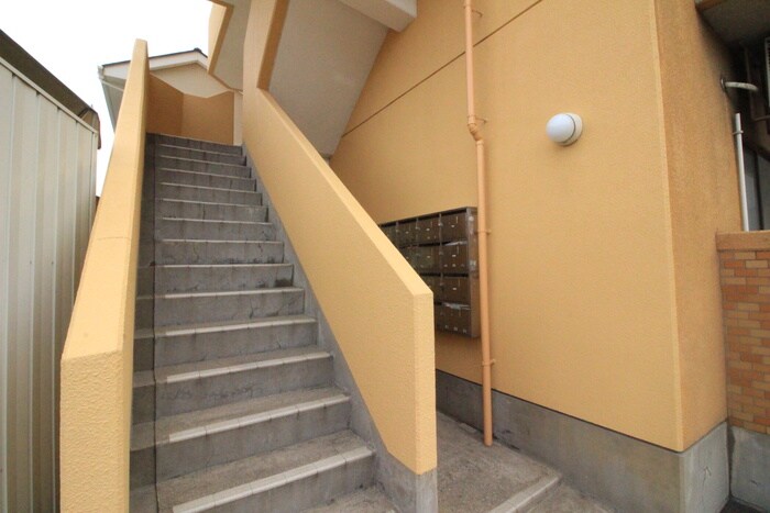 サンパレス向陽Ⅱの物件外観写真