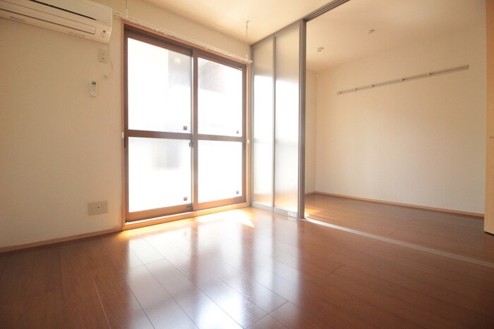 セジュ－ル八幡の物件内観写真