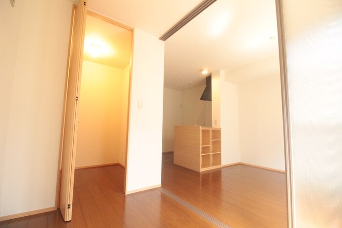 セジュ－ル八幡の物件内観写真