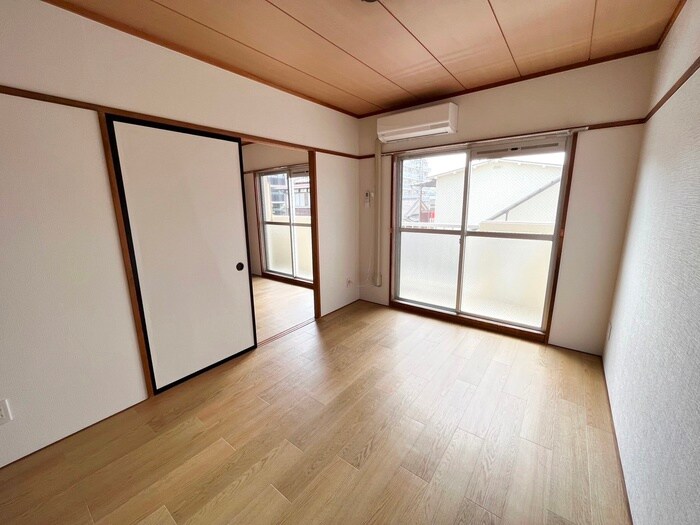 サンプラザ子平町の物件内観写真