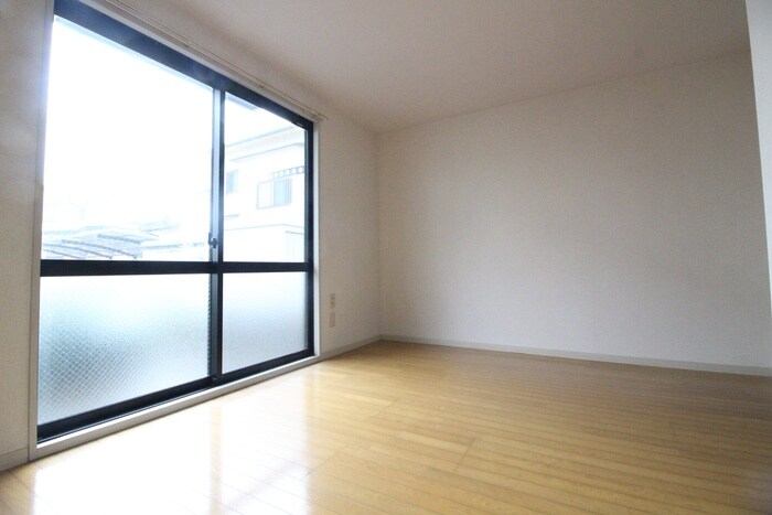 シャトルイトウの物件内観写真