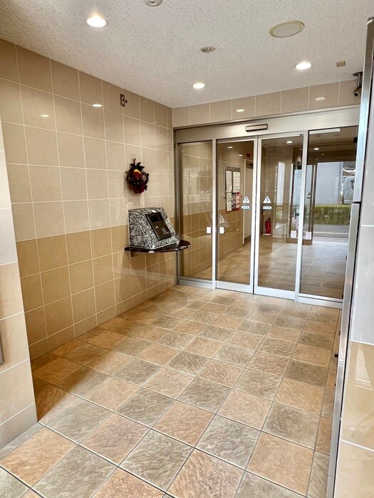 リジェール榴岡公園の物件外観写真