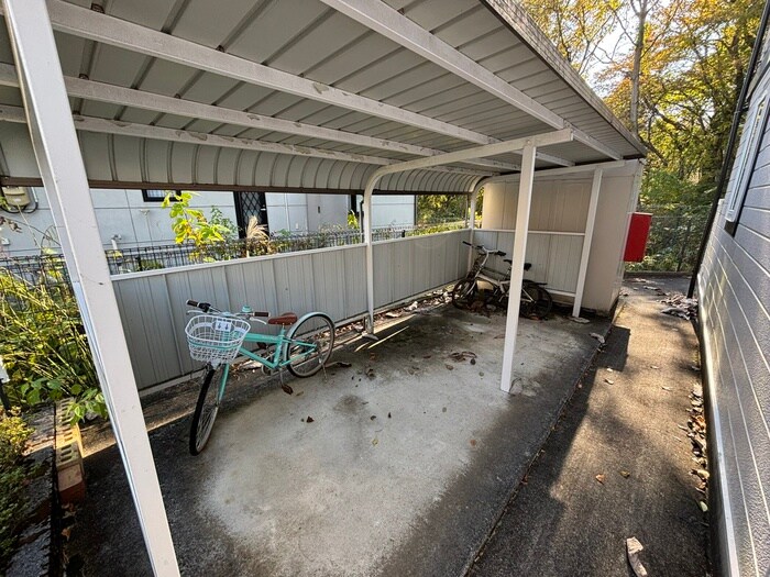 レジデンスオリ－ブⅡの物件外観写真