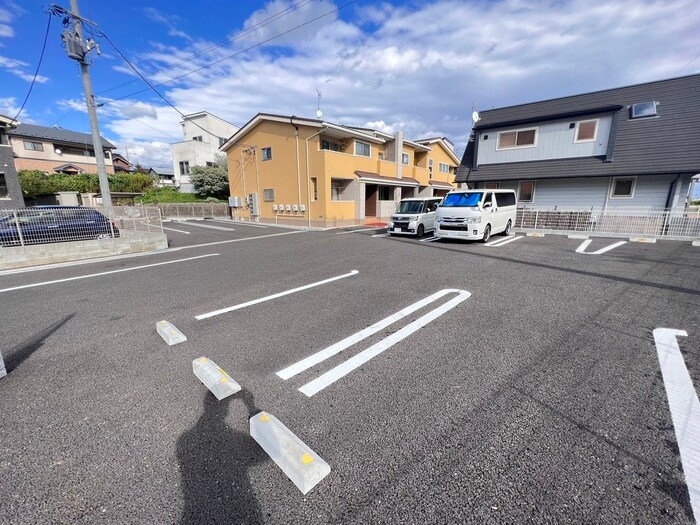 サンシャイン　Ⅴの物件外観写真