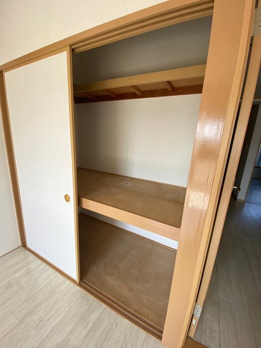 フォ－シ－ズンマンションＡの物件内観写真