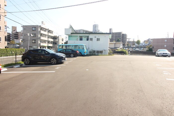 シャトウKTⅢの物件外観写真