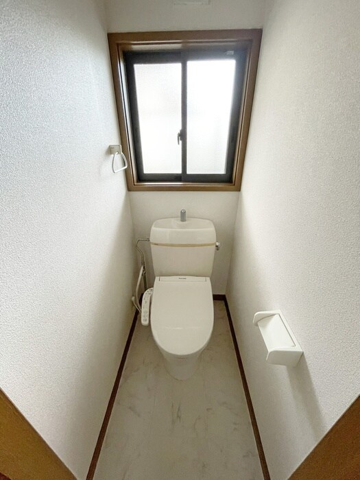 シャトウKTⅢの物件内観写真