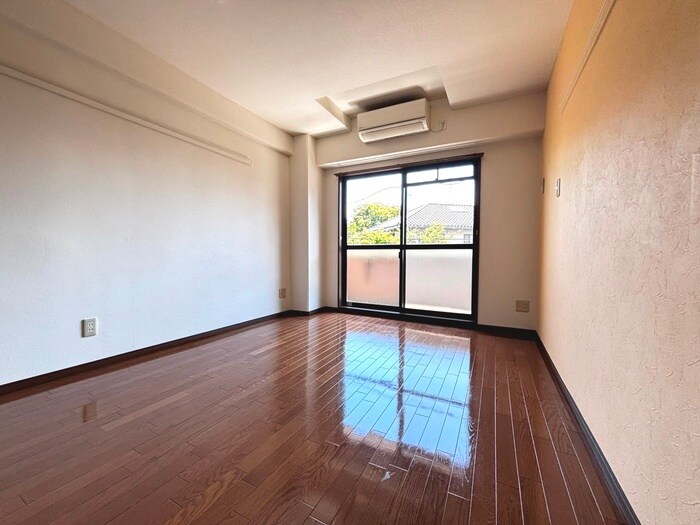 La　パラドールの物件内観写真