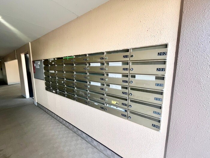 La　パラドールの物件外観写真