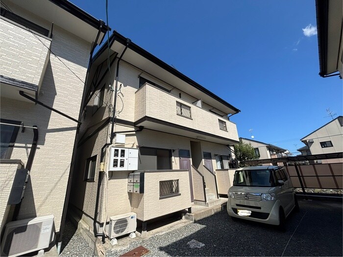 ホームズ　B棟の物件外観写真