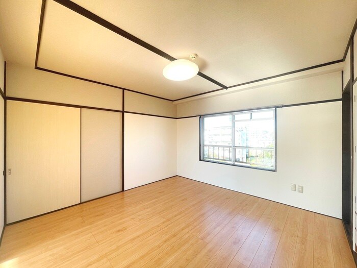 梅田ハイツの物件内観写真