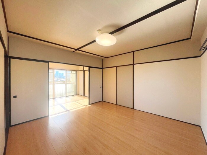 梅田ハイツの物件内観写真