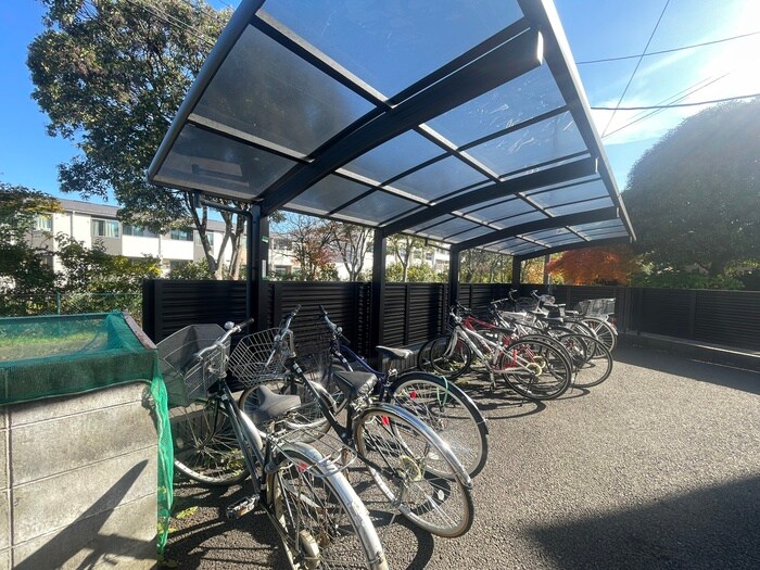 梅田ハイツの物件外観写真