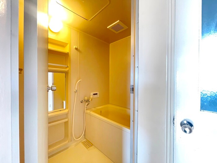 梅田ハイツの物件内観写真