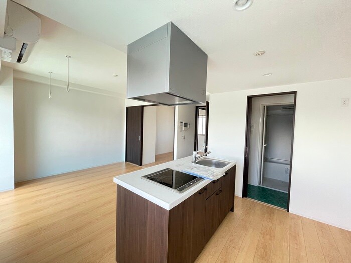 LUANA・AIR・RESIDENCE長町の物件内観写真