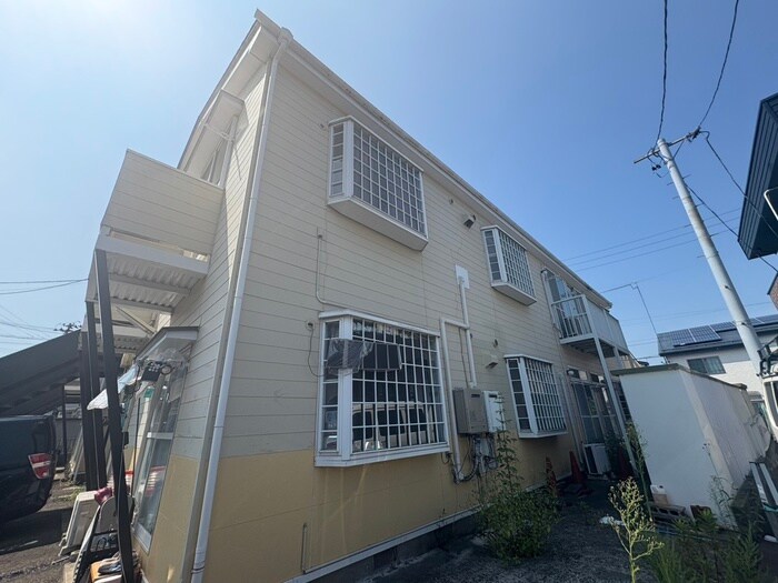 ファミールｾﾌﾞﾝBの物件外観写真