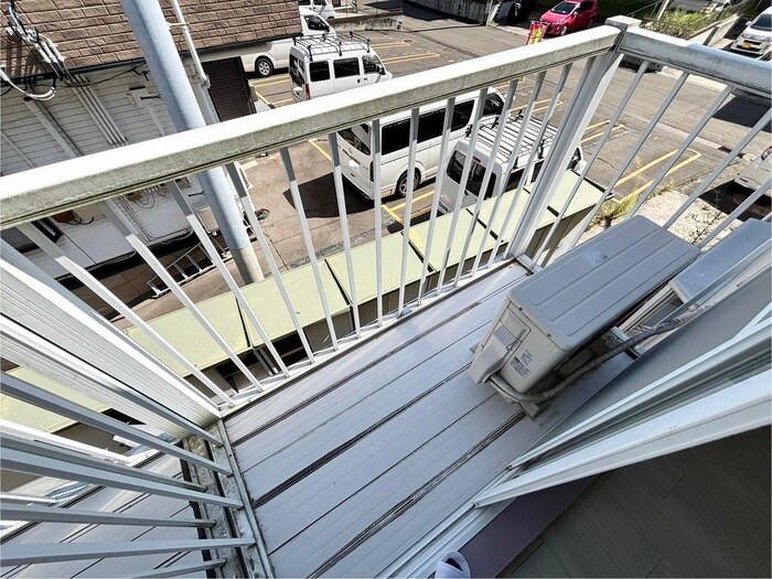 ファミールｾﾌﾞﾝBの物件内観写真