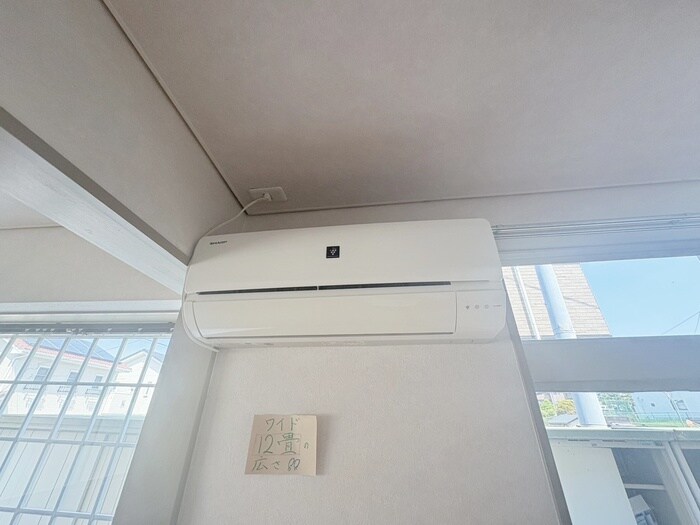 ファミールｾﾌﾞﾝBの物件内観写真