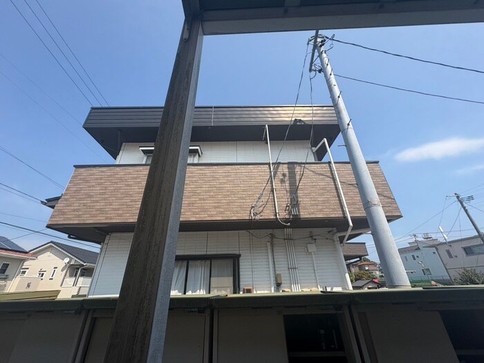 ファミールｾﾌﾞﾝBの物件内観写真