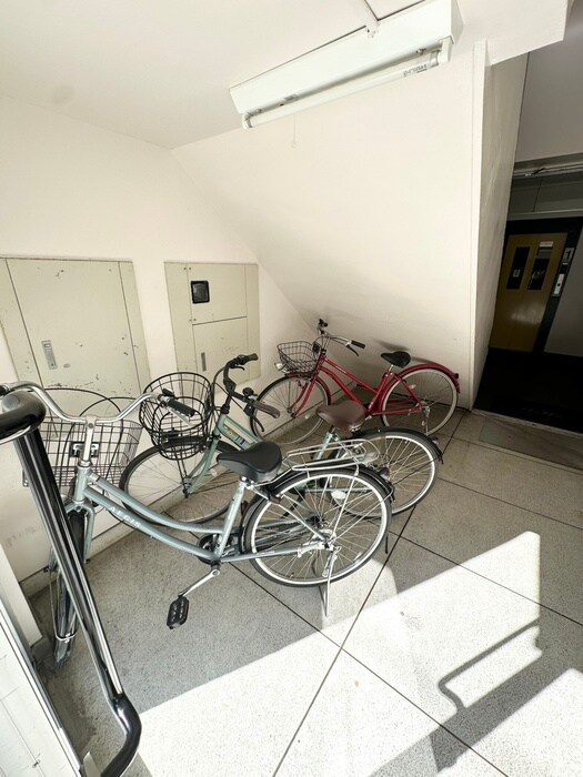 丸繁ビルの物件外観写真