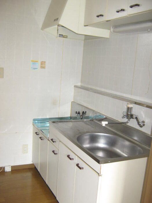 第１０グリ－ンハイツの物件内観写真