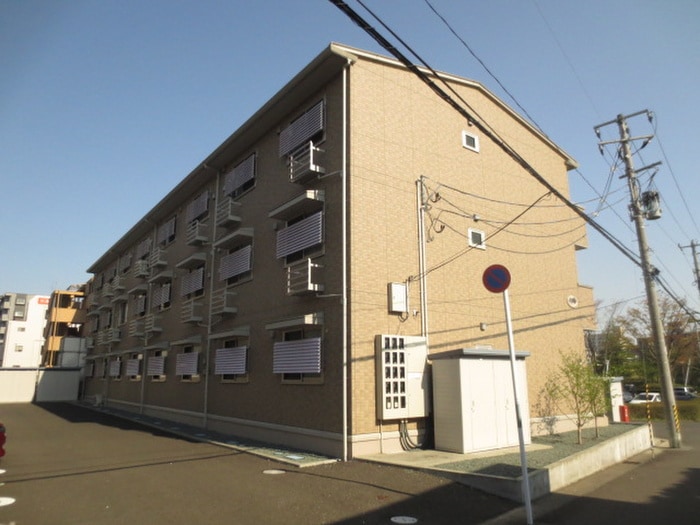 イズ・ミル中央の物件外観写真