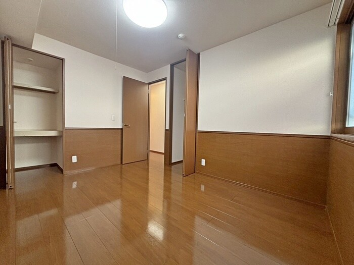 イズ・ミル中央の物件内観写真