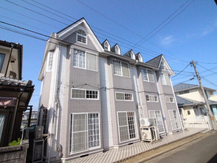 ホワイトキャッスル２６番館の物件外観写真