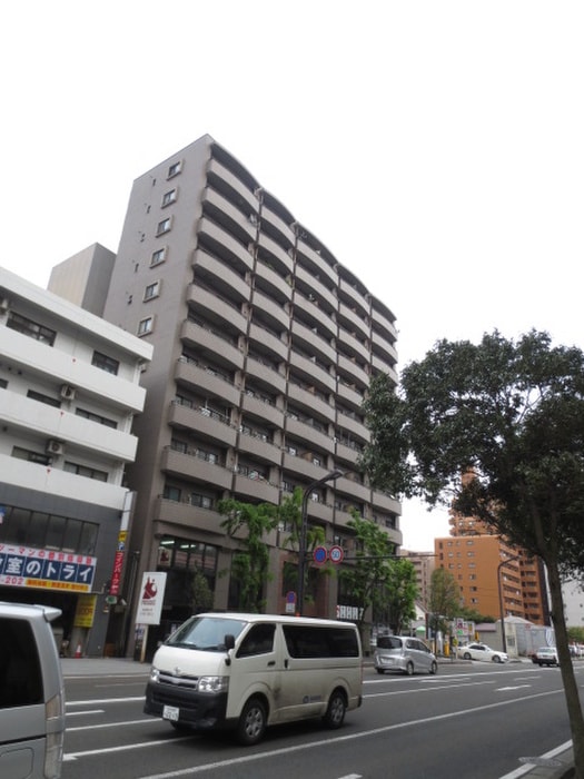 リバ－シティ上杉の物件外観写真