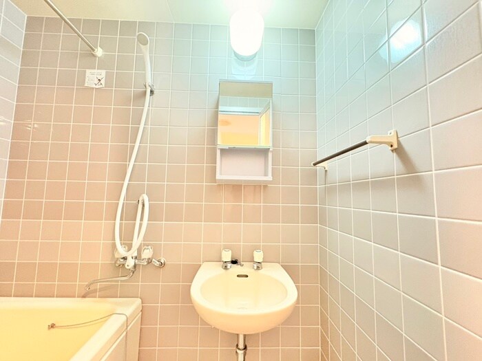 リバ－シティ上杉の物件内観写真