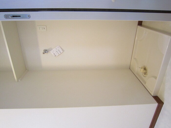 コンフォールの物件内観写真