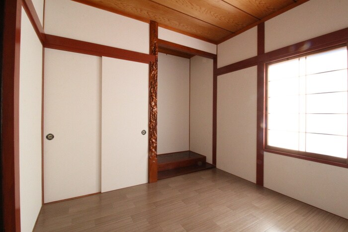 MS向田貸家の物件内観写真