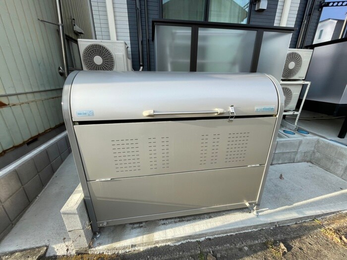 スカイハーツ新田の物件外観写真