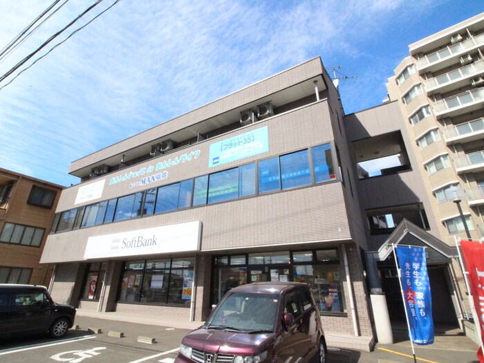 千代一番館の物件外観写真